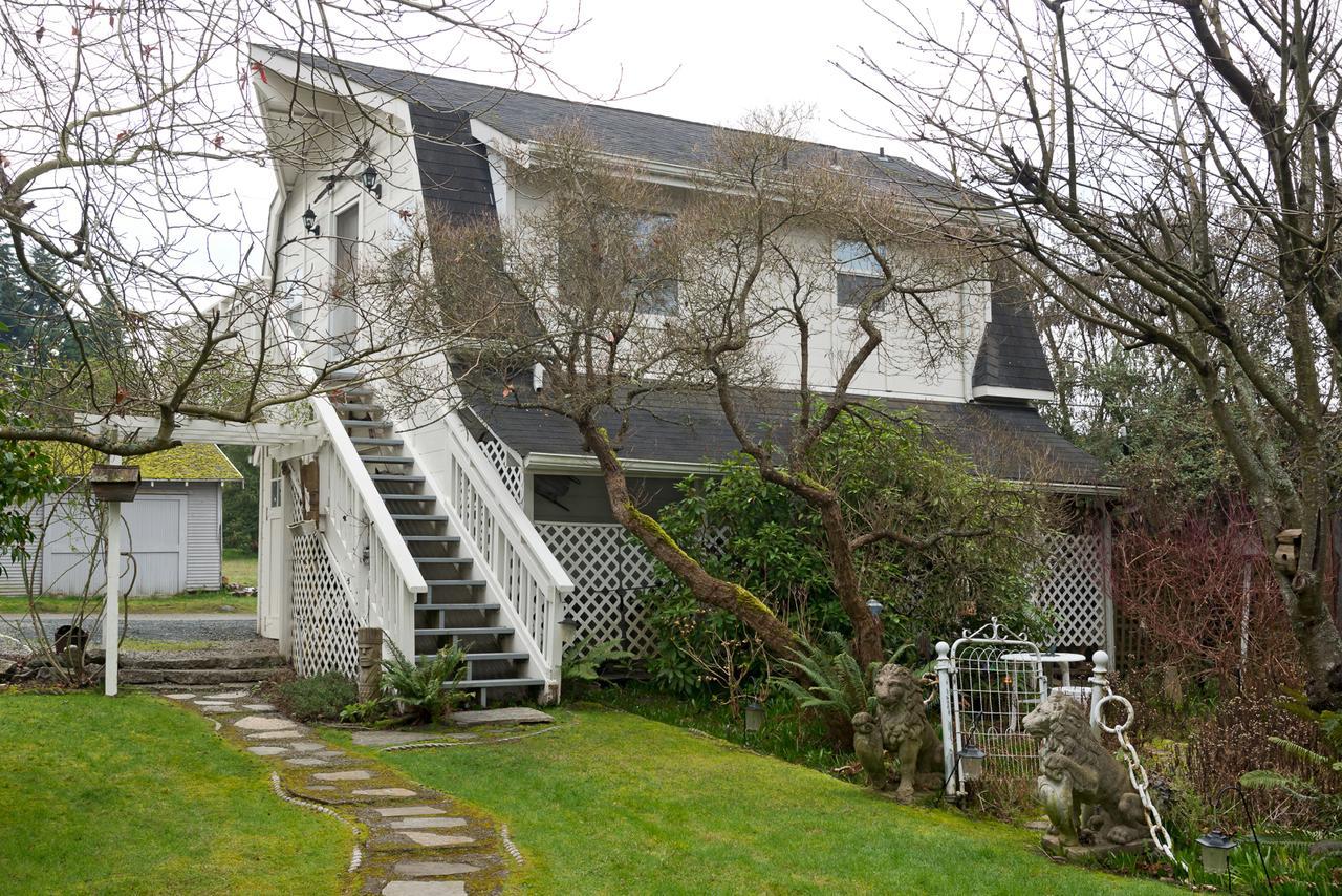 Five Seasuns Bed And Breakfast Port Angeles Bagian luar foto